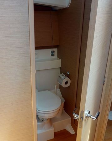 Jeanneau Sun Odyssey 440 | Summer Salt