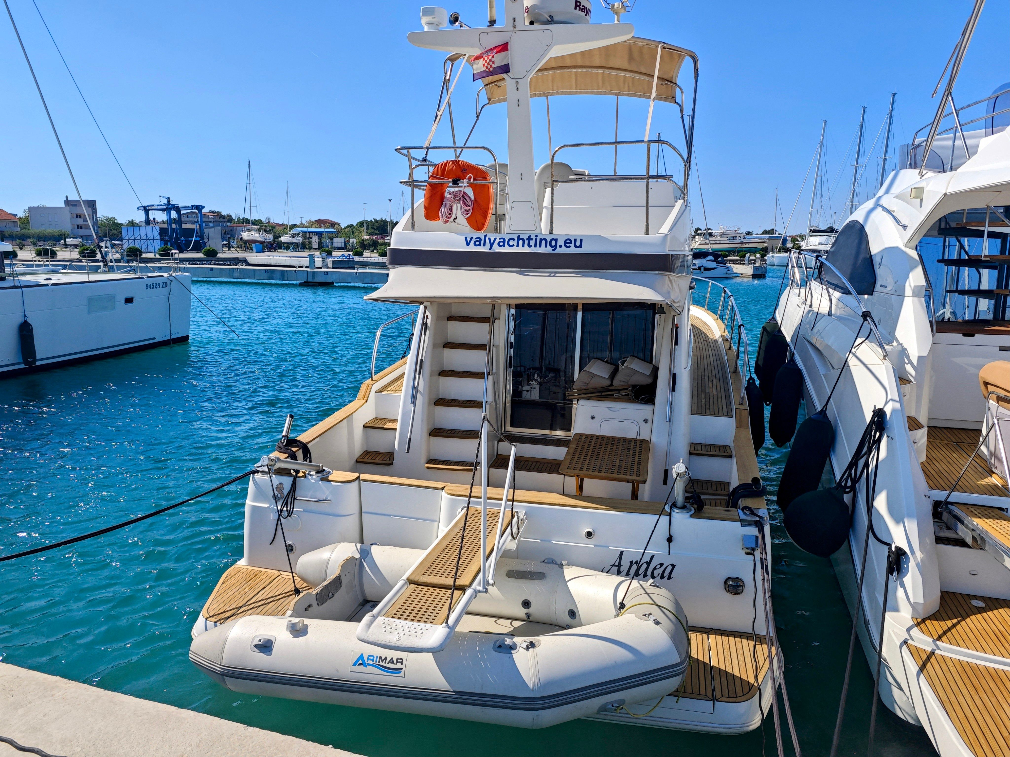 Beneteau Antares 13 | Ardea