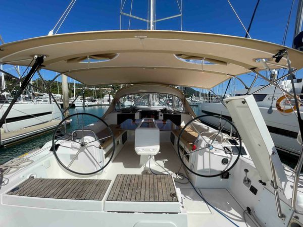 Dufour 412 | Miss B