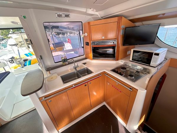 Fountaine Pajot Lipari 41 | L'Avant