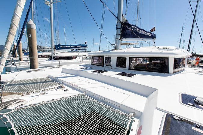 Lagoon 421 | Traviata