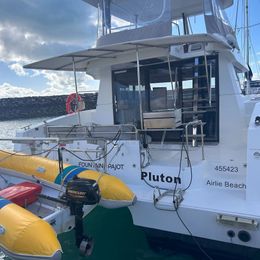 Fountaine Pajot MY 37 | Pluton