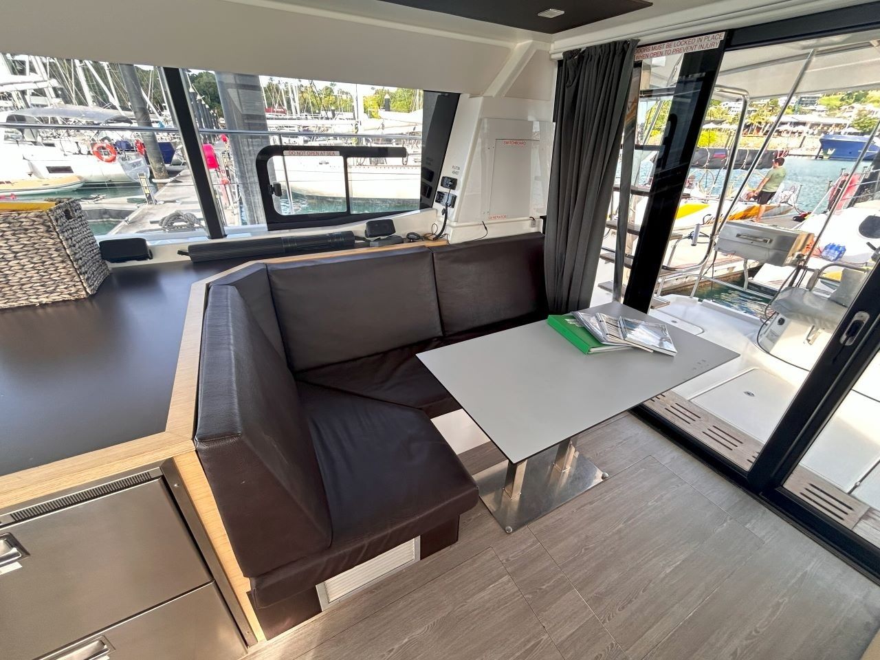 Fountaine Pajot MY 37 | Pluton