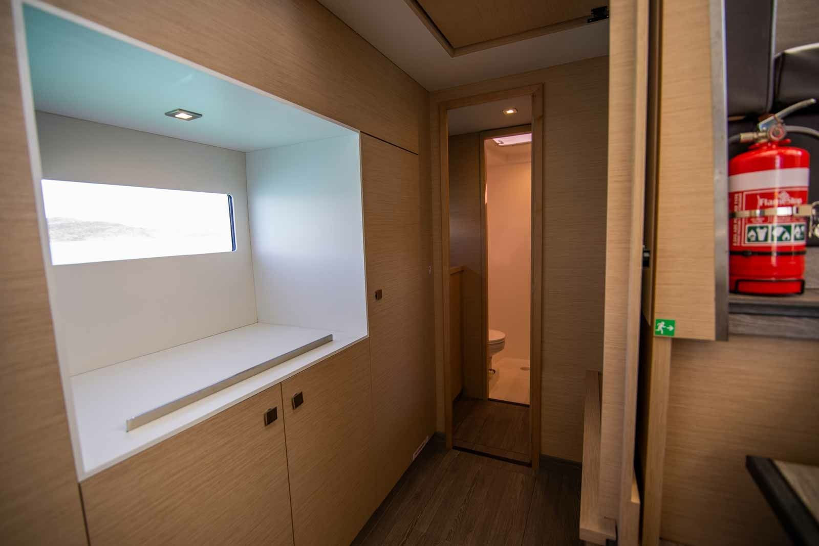 Fountaine Pajot MY 37 | Pluton