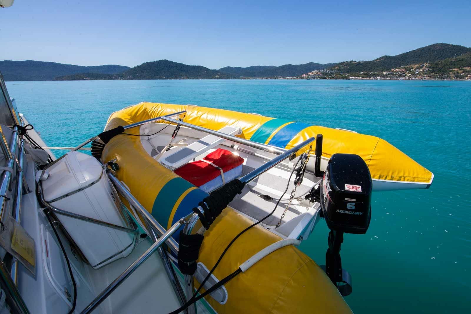 Fountaine Pajot MY 37 | Pluton