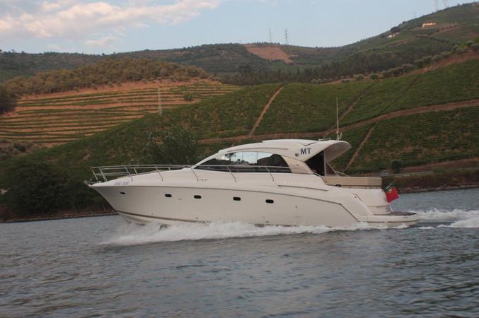 Jeanneau Prestige 42 S | Douro Sport