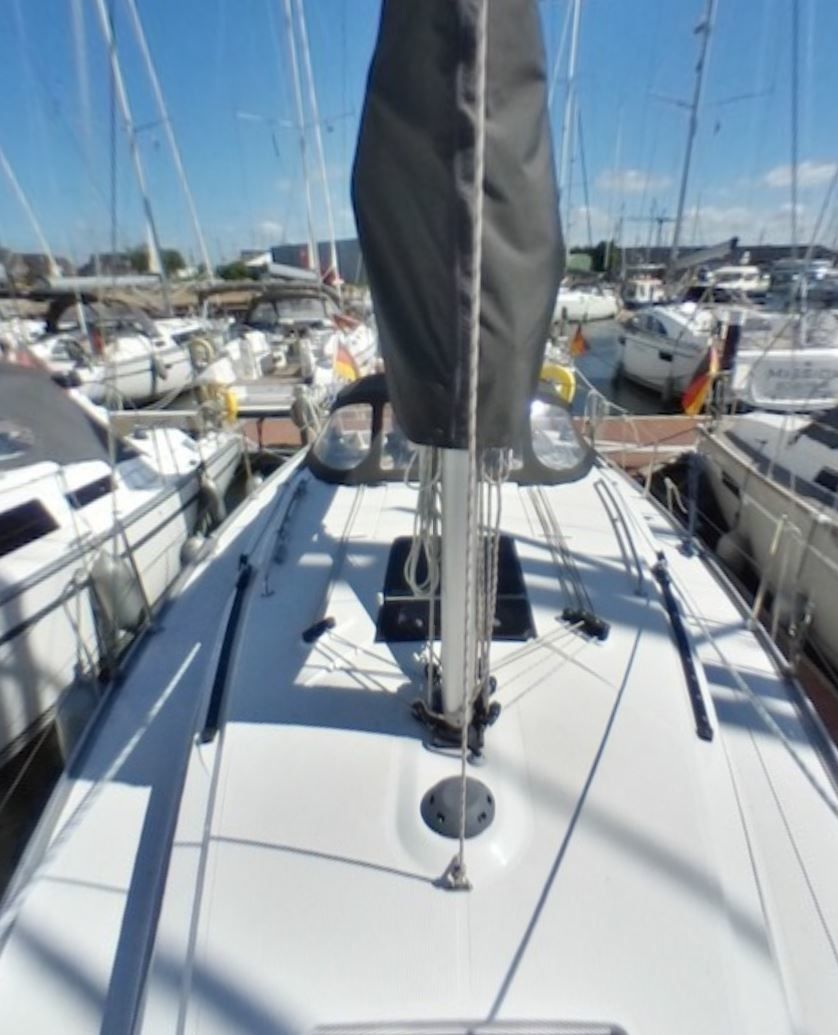 Bavaria Cruiser 33 | Starship