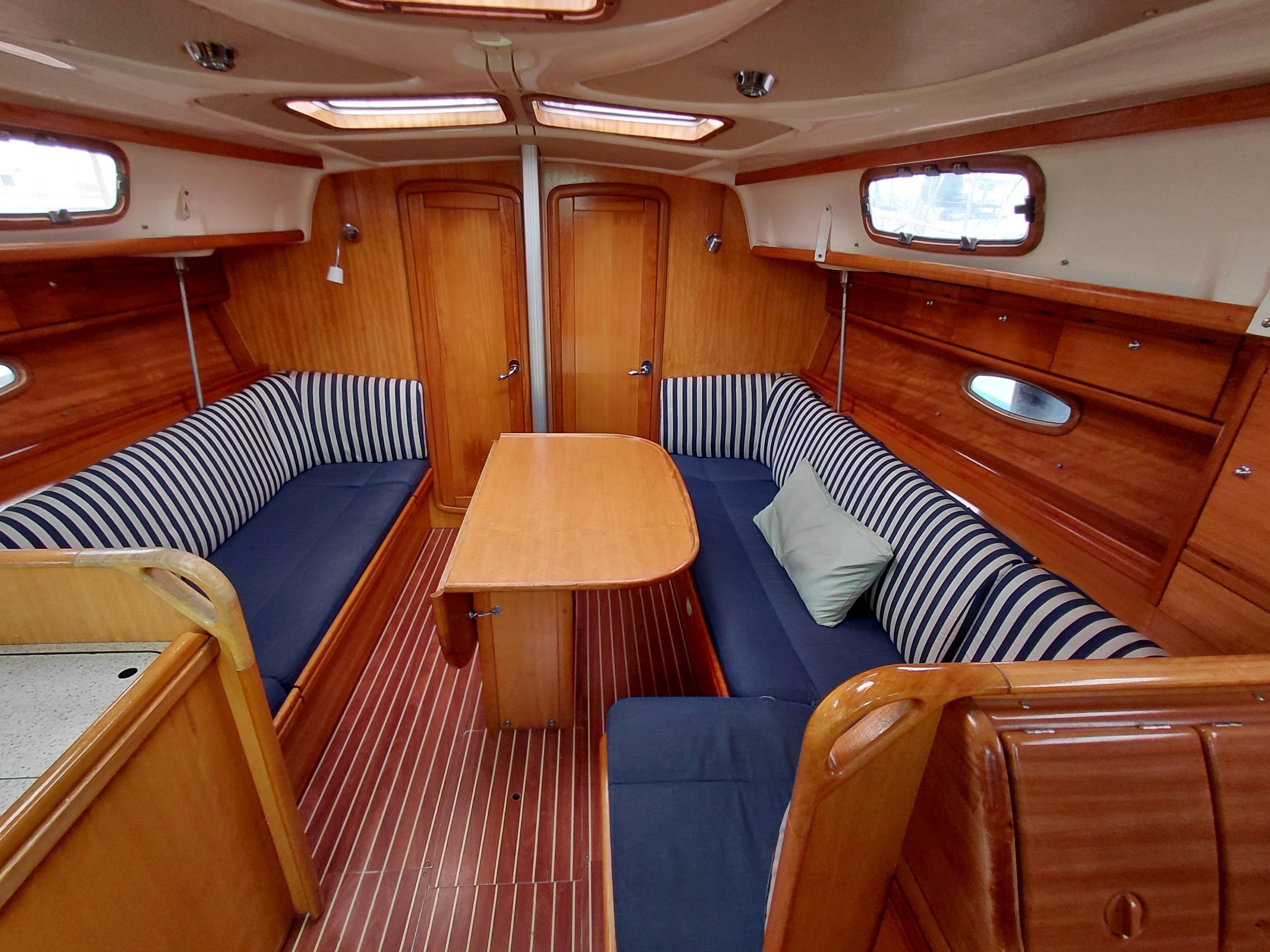 Bavaria Cruiser 37 | Mio