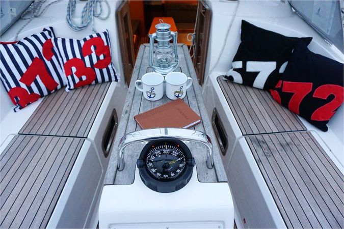 Bavaria Cruiser 37 | Aventura