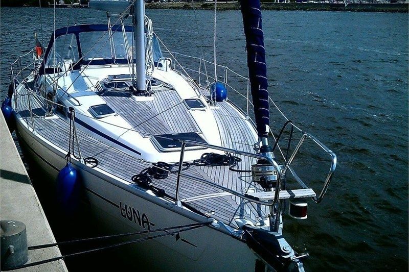 Bavaria Cruiser 40 | Luna