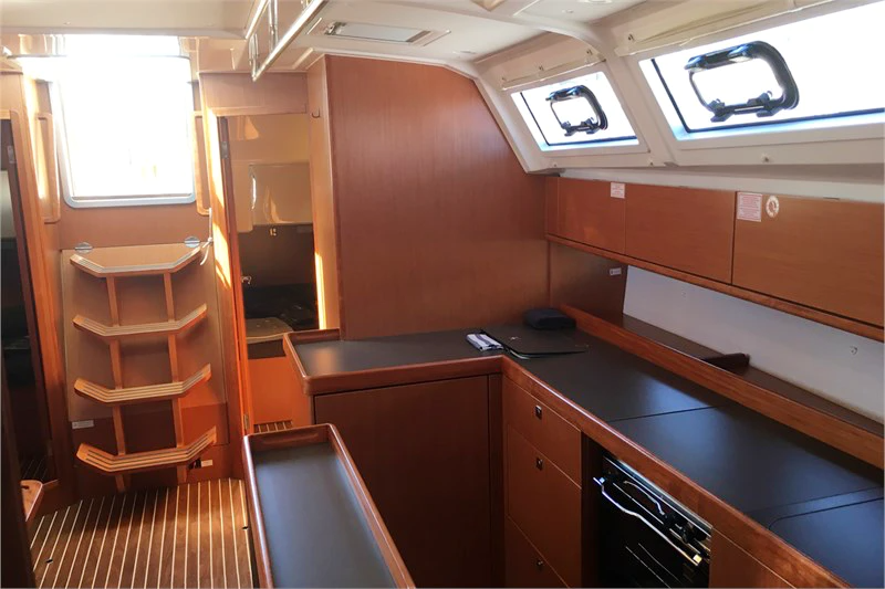 Bavaria Cruiser 46 | Sputnik