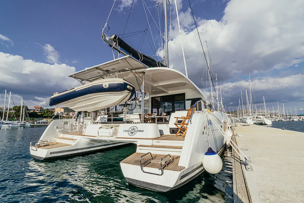 Lagoon 42 | Artemis