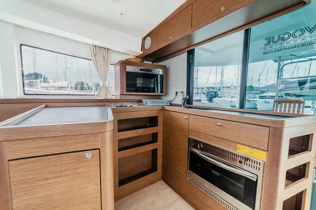 Lagoon 42 | Artemis