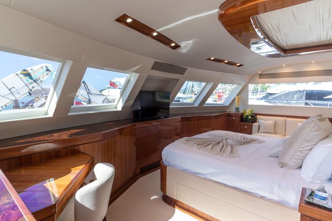 Horizon 74 | Seaglass