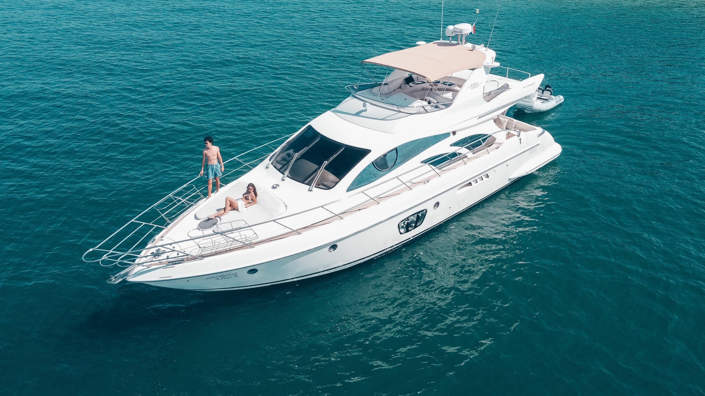 Azimut 55 | After 8