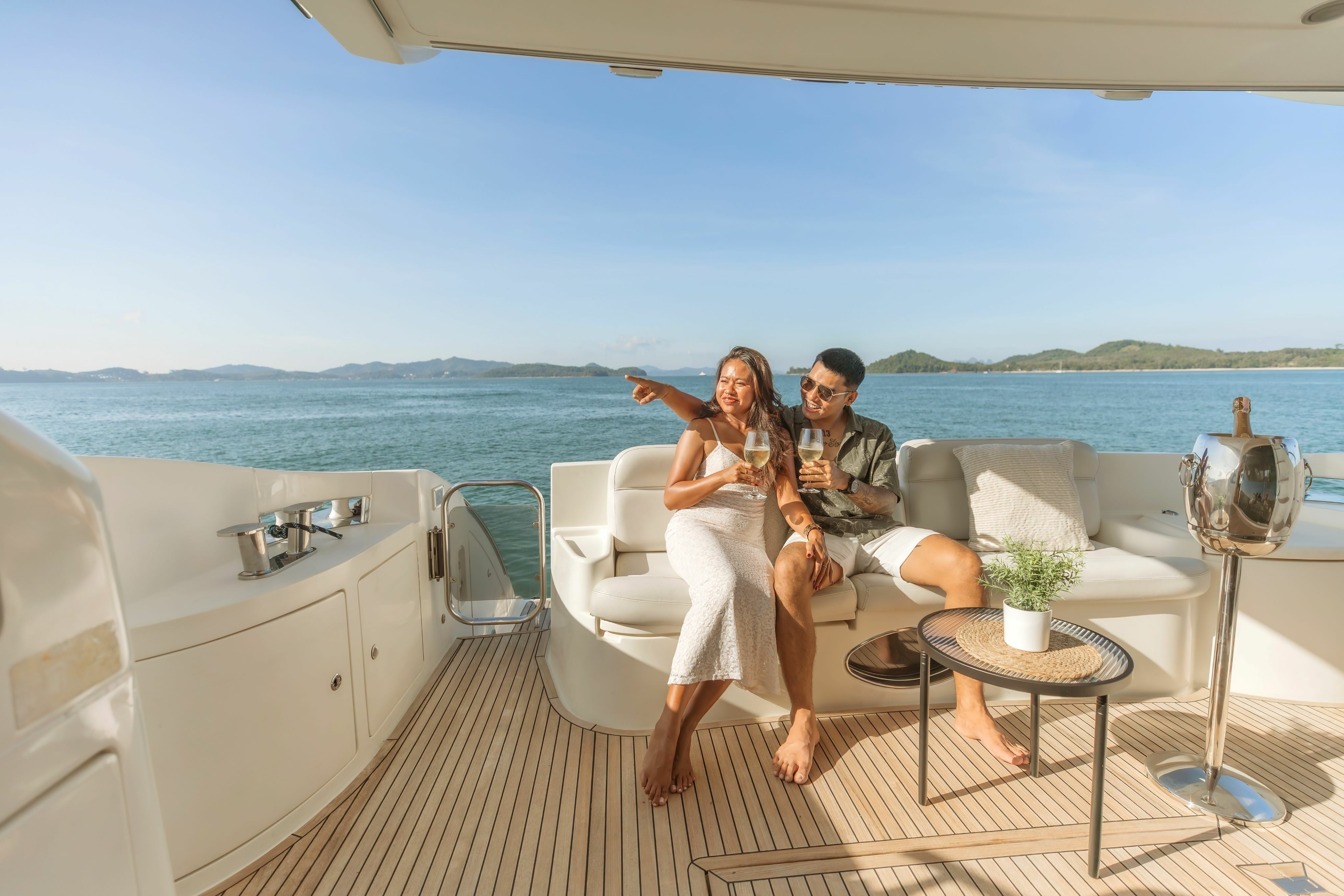 Azimut 55 | After 8