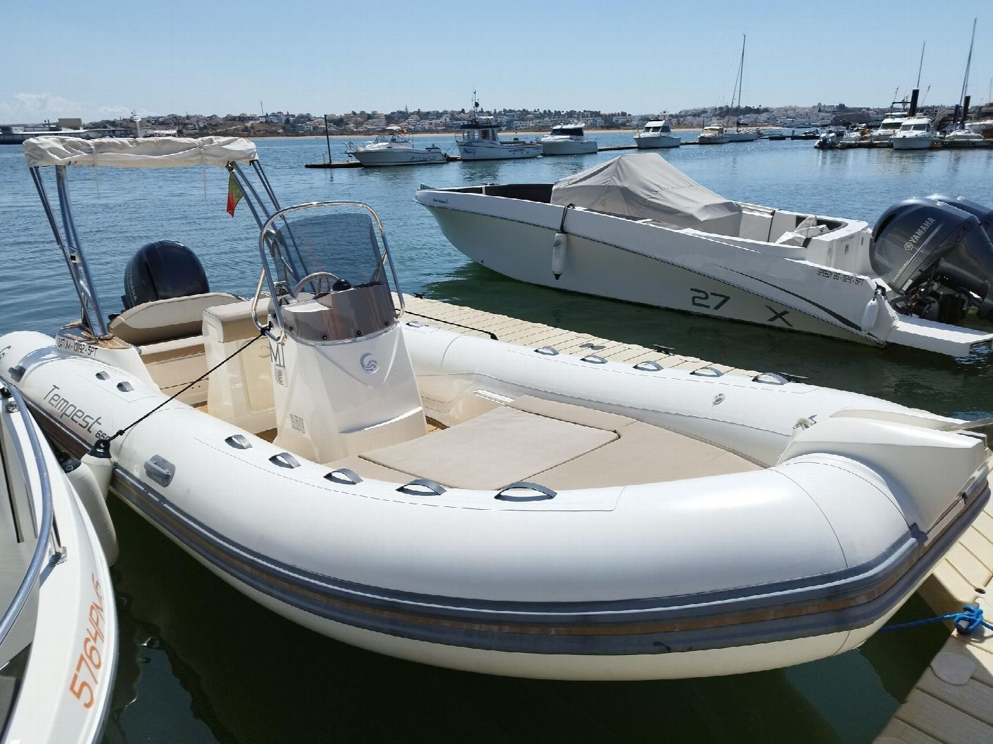 Capelli Tempest 650 | Zatum