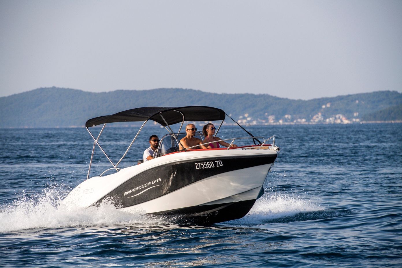 Barracuda 545 | Black