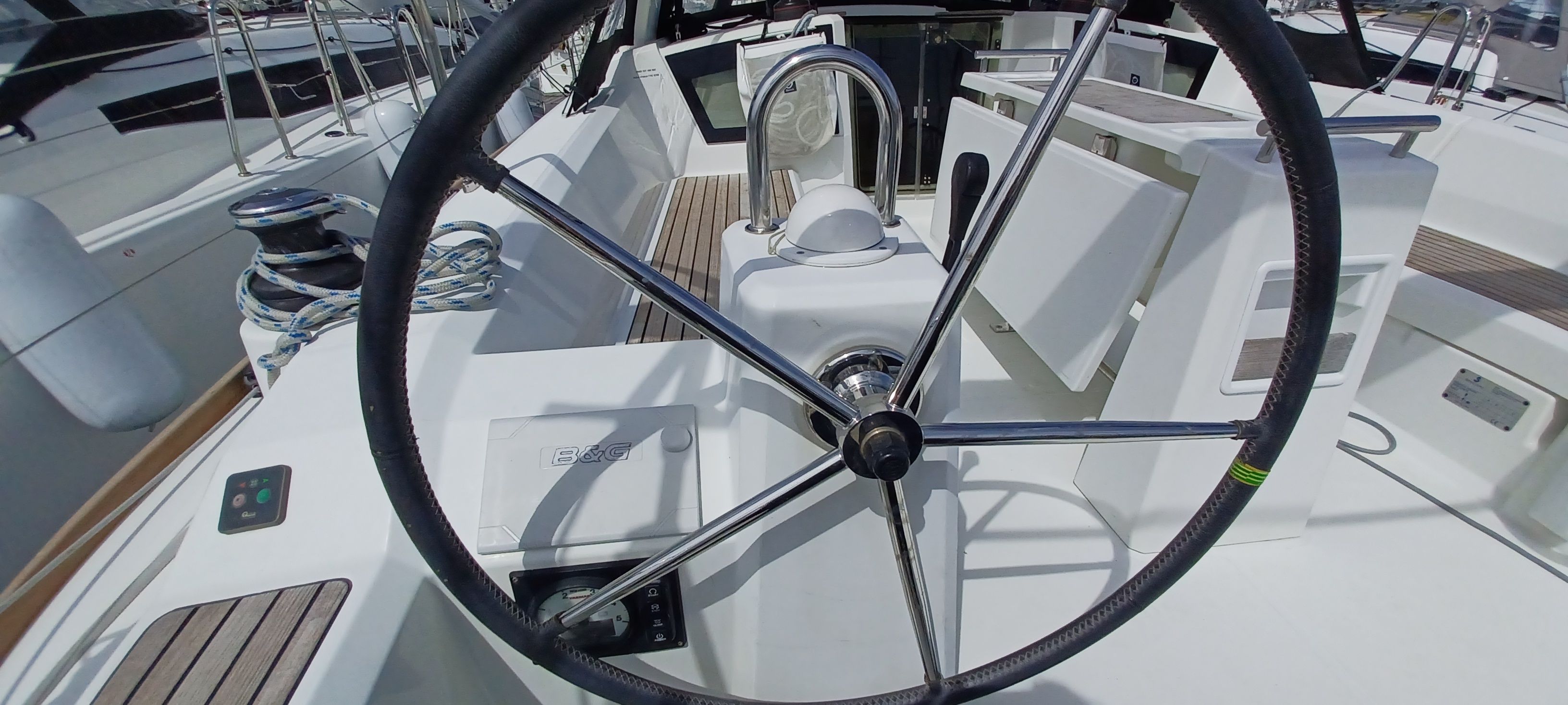Beneteau Oceanis 38.1 | Hinatea