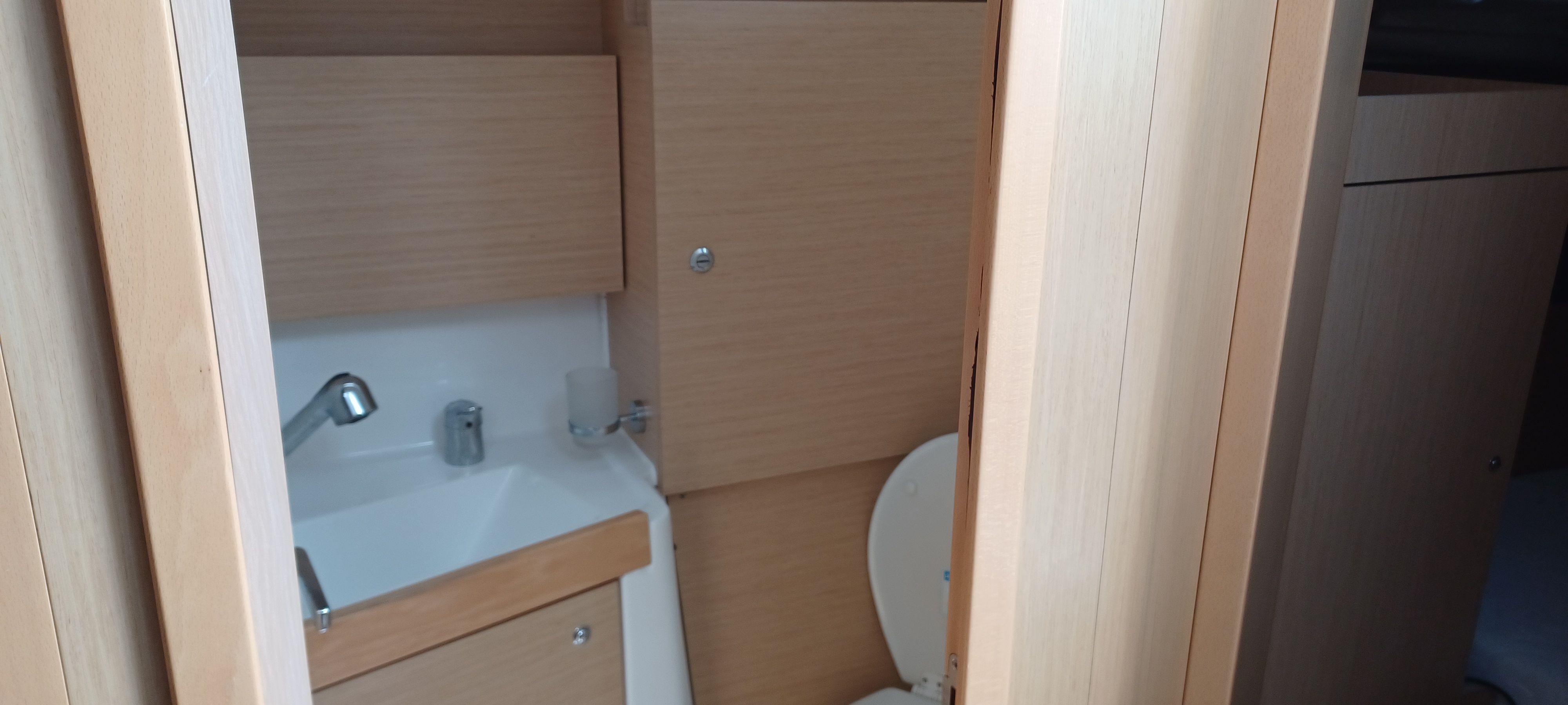 Beneteau Oceanis 38.1 | Hinatea