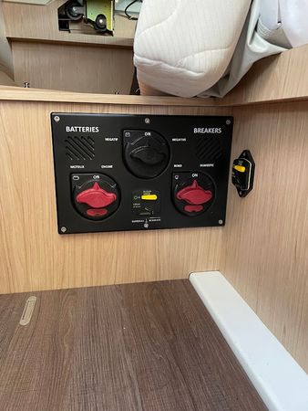 Beneteau Oceanis 41.1 | Blue Hop