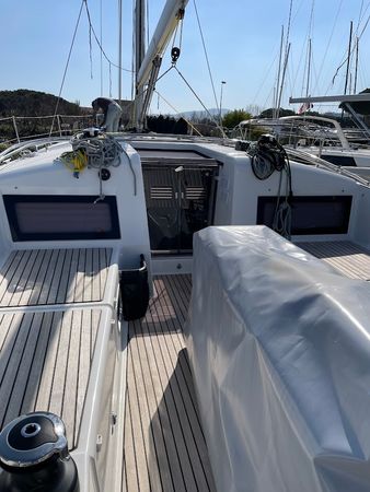 Beneteau Oceanis 41.1 | Blue Hop