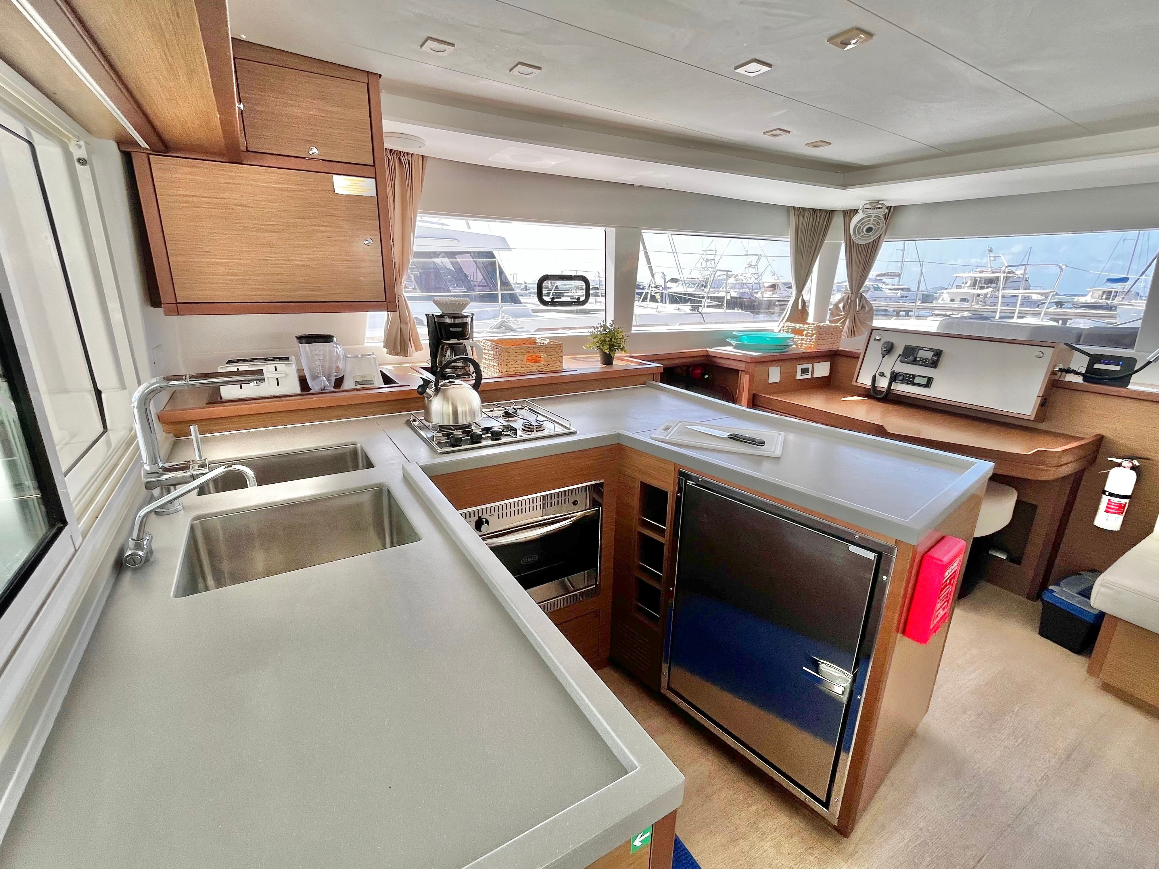 Lagoon 450 F | Sea Runner 3