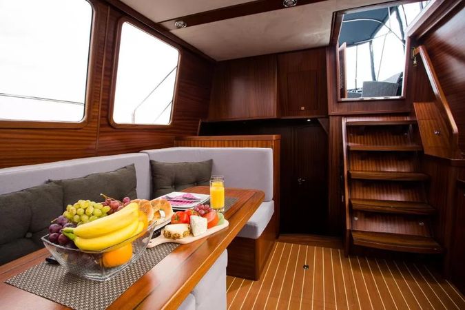 Nautiner Yachts 40.2 | Aft