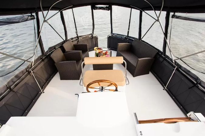 Nautiner Yachts 40.2 | Aft