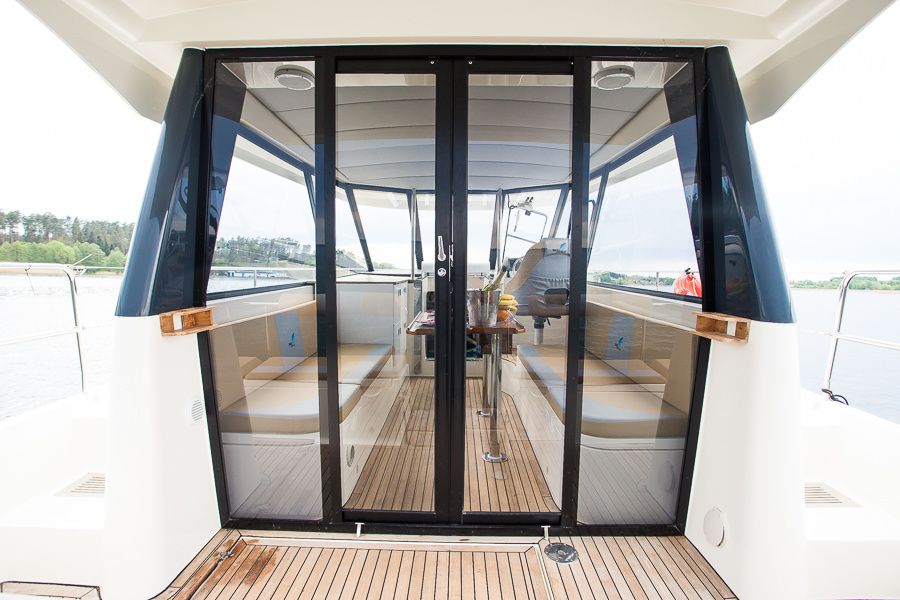 Nautica 1300 | Lux