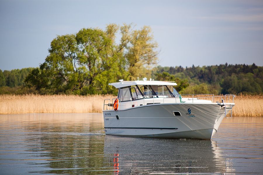 Nautica 1300 | Lux