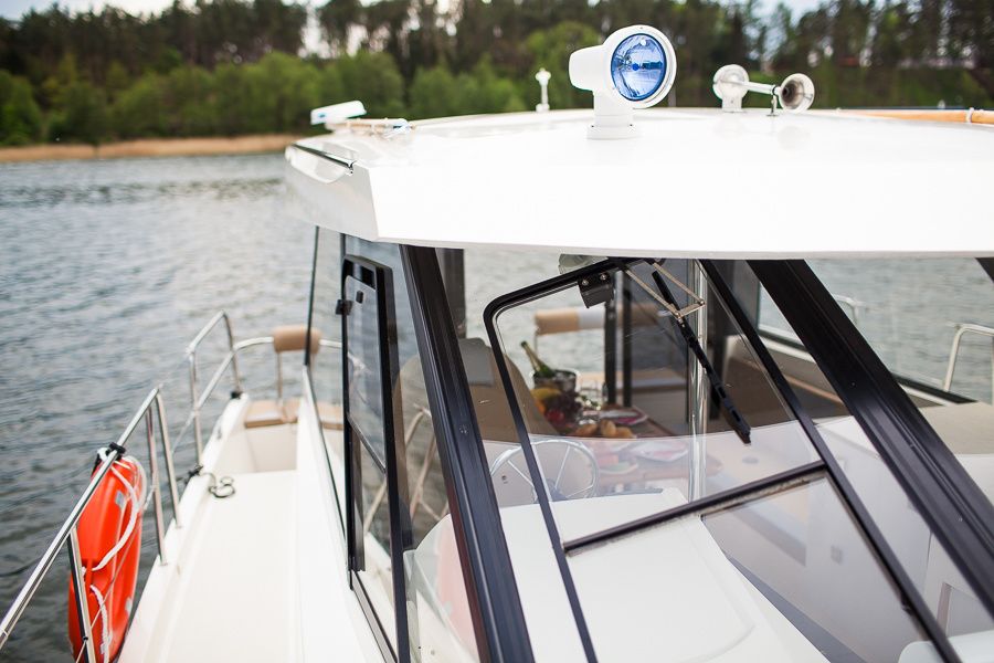 Nautica 1300 | Lux