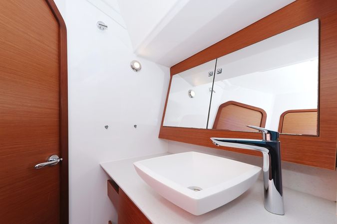 Dufour 520 GL | Lateja
