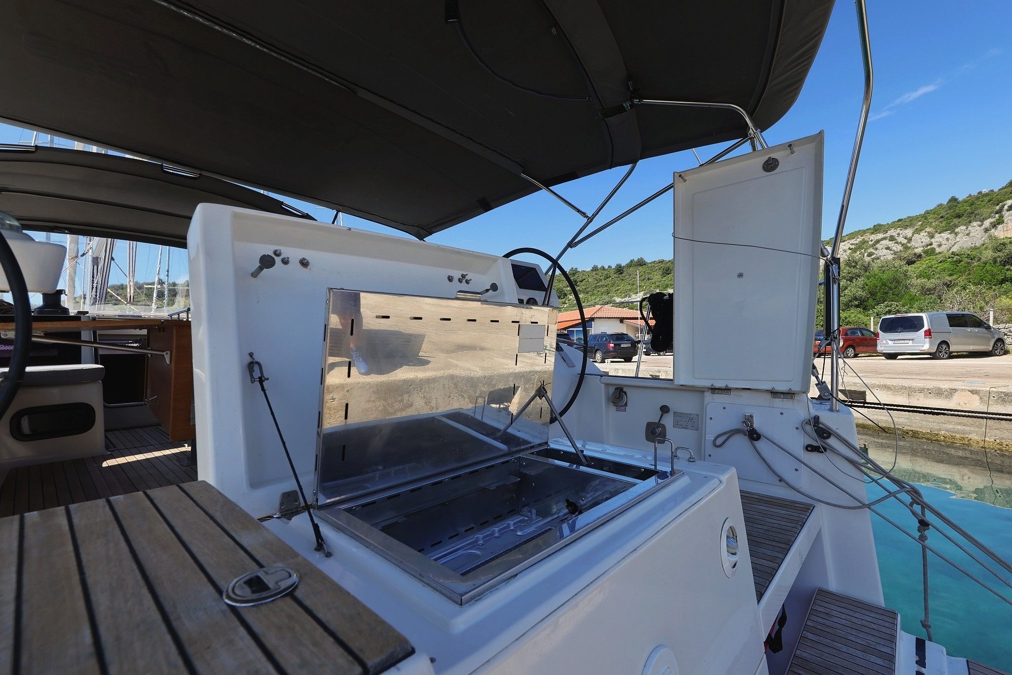 Dufour 520 GL | Lateja