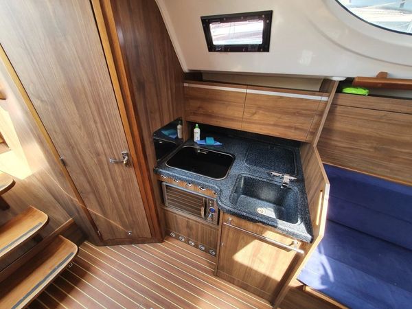 Northman Maxus 33.1 | Erato