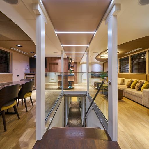 Custom Built 33 | Rara Avis