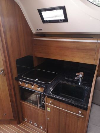 Northman Maxus 33.1 | Rain Shadow