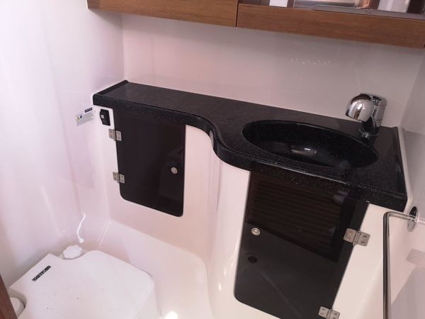 Northman Maxus 33.1 | Rain Shadow