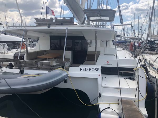 Fountaine Pajot Saona 47 | Red Rose