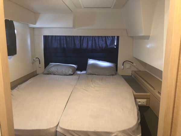 Fountaine Pajot Saona 47 | Red Rose