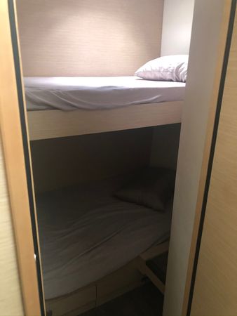 Fountaine Pajot Saona 47 | Red Rose