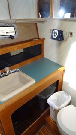 Bayliner 3888 | Ocean Pearl