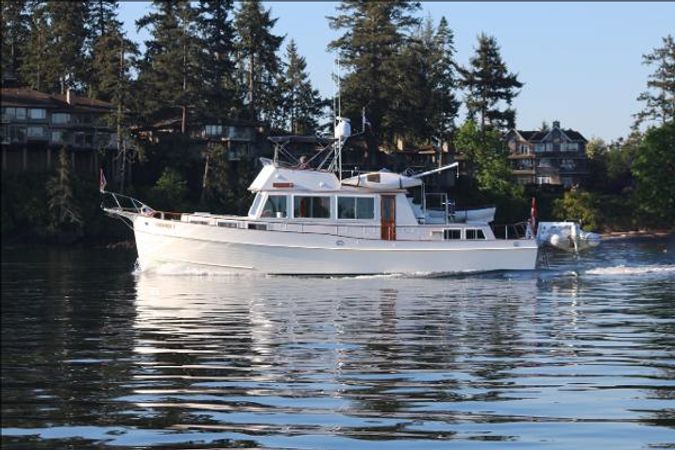 Grand Banks Classic 49 | Cabaret