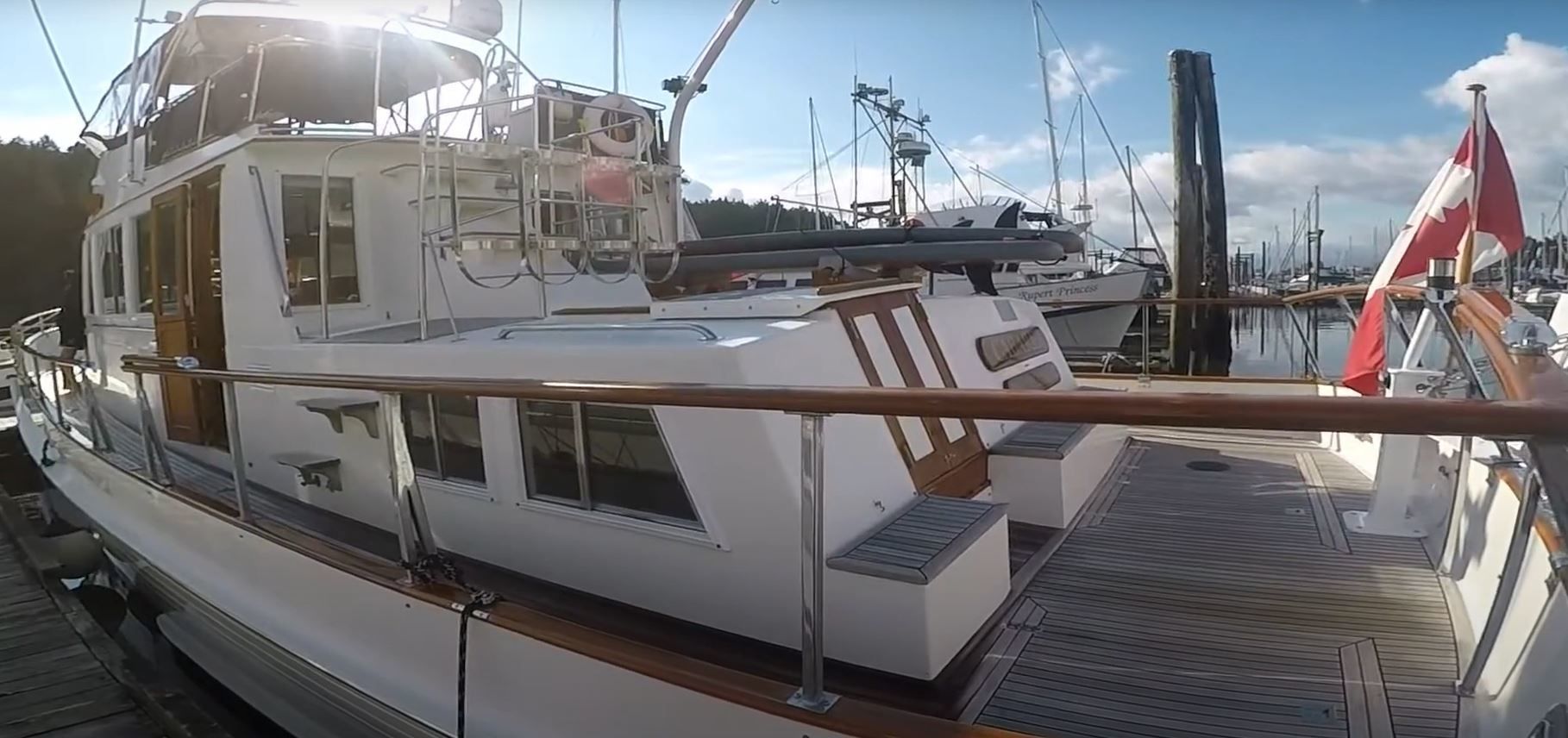 Grand Banks Classic 49 | Cabaret