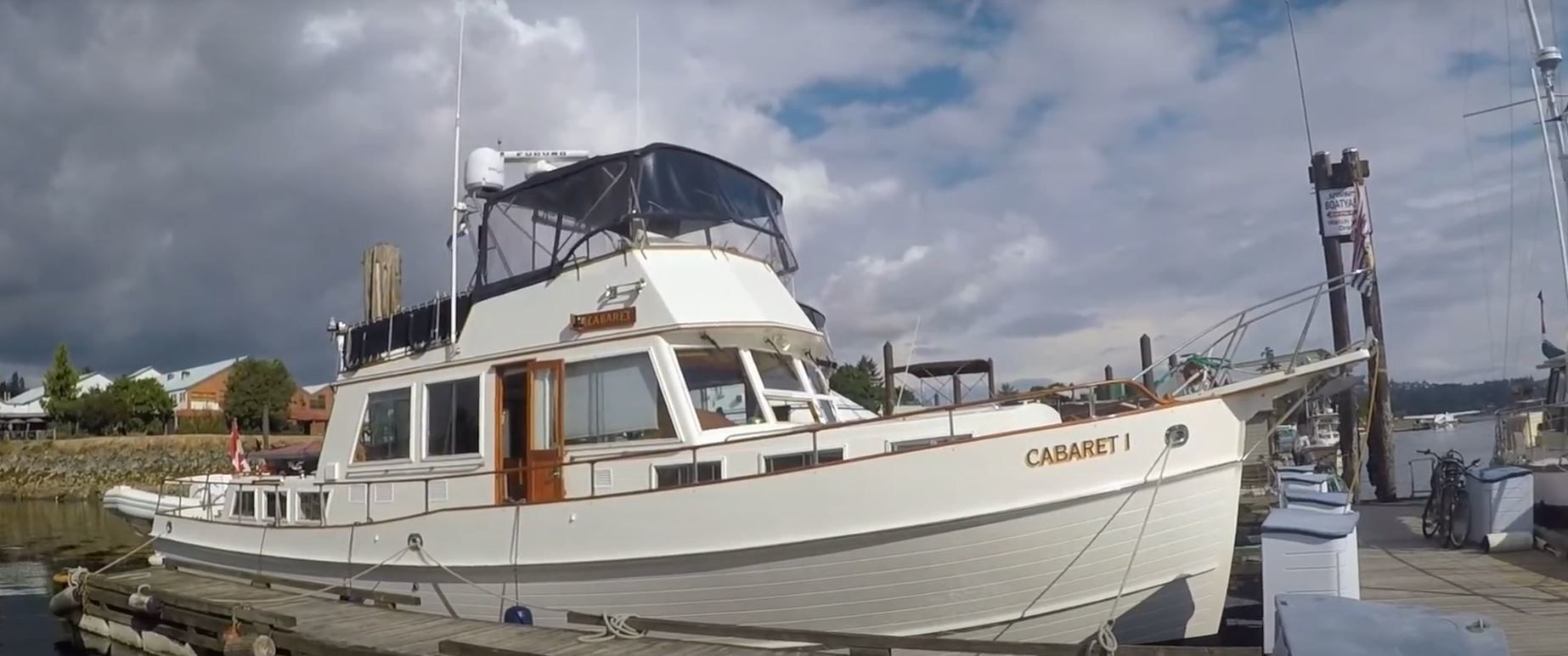 Grand Banks Classic 49 | Cabaret