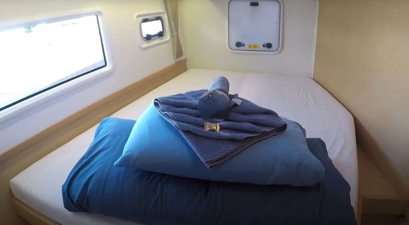 Lagoon 42 | Water Dragon