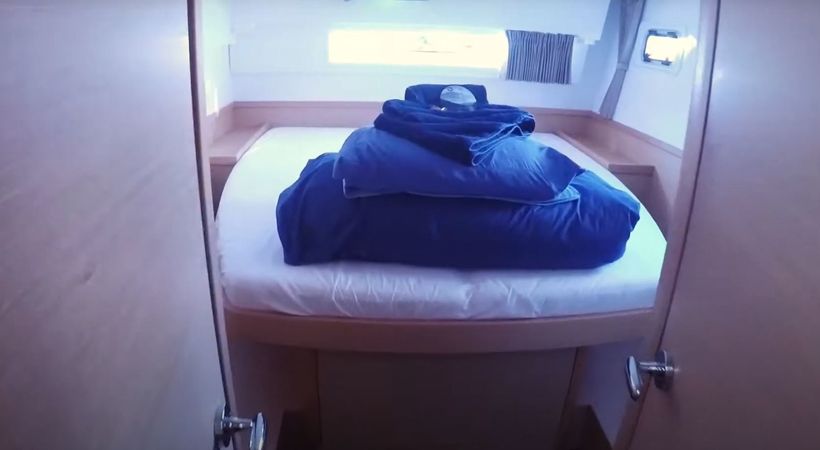 Lagoon 42 | Water Dragon