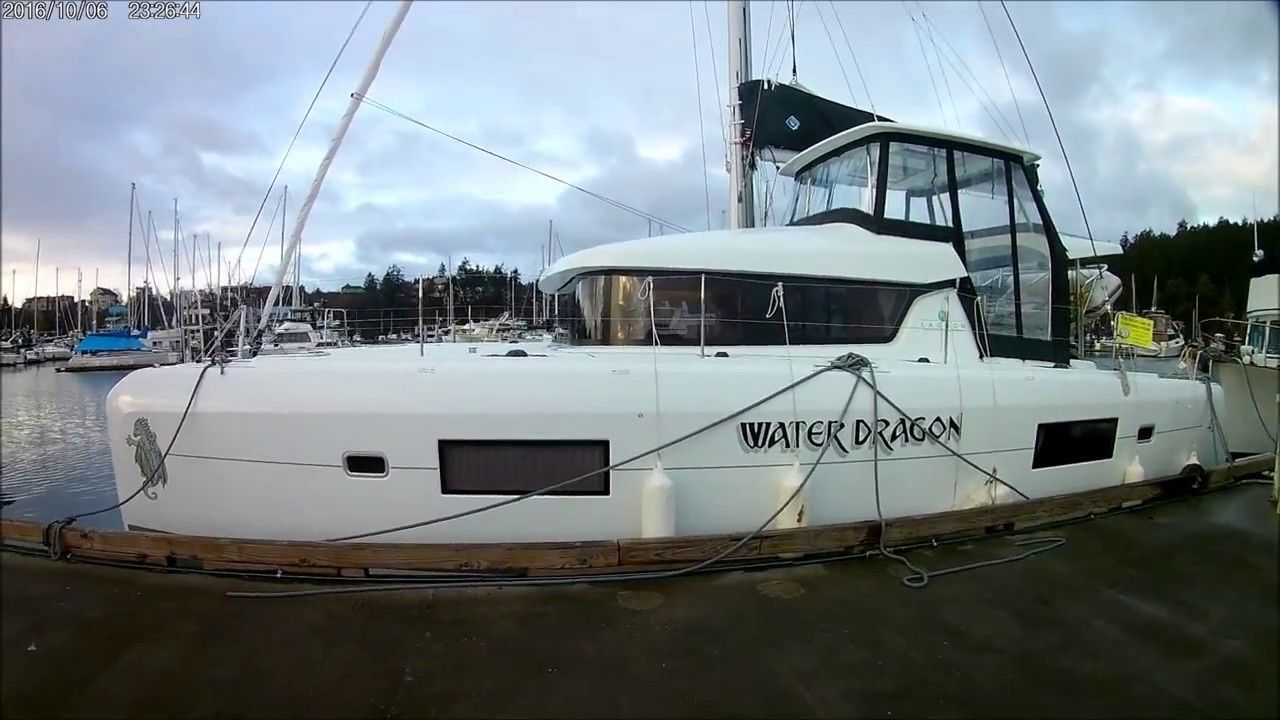 Lagoon 42 | Water Dragon