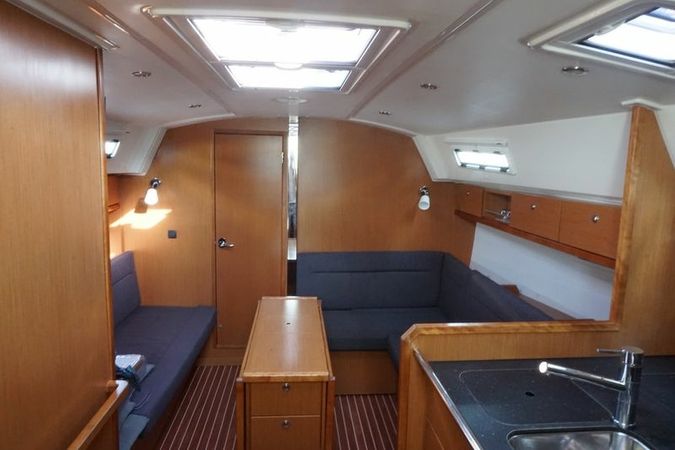 Bavaria Cruiser 36 | Kathy Cool