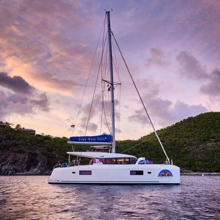 Lagoon 42 | Time Will Tell